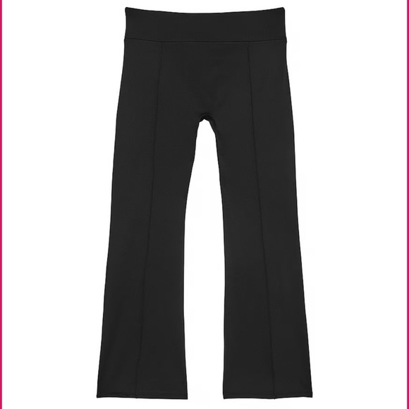 PINK Victoria's Secret Pants - PINK
WINTER FLARE LEGGINGS